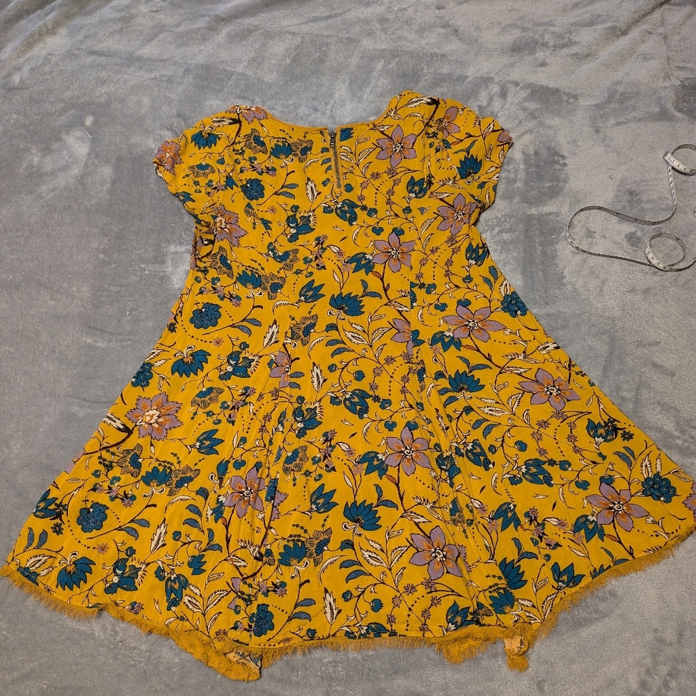 Unavailable - Picture 2 of 4